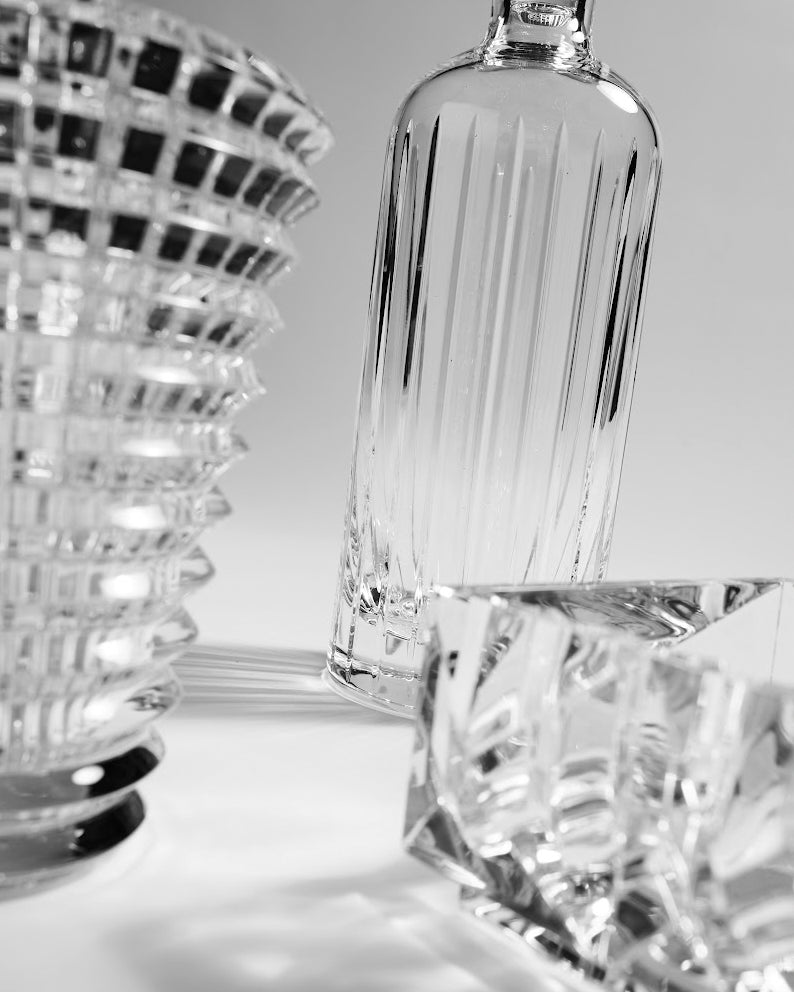 Medium Round Eye Vase