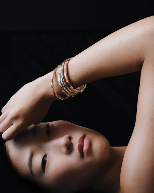 Love in Verona 4mm Yellow Gold Bangle