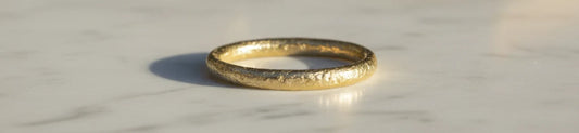 How to Choose Wedding Bands: The Complete Guide