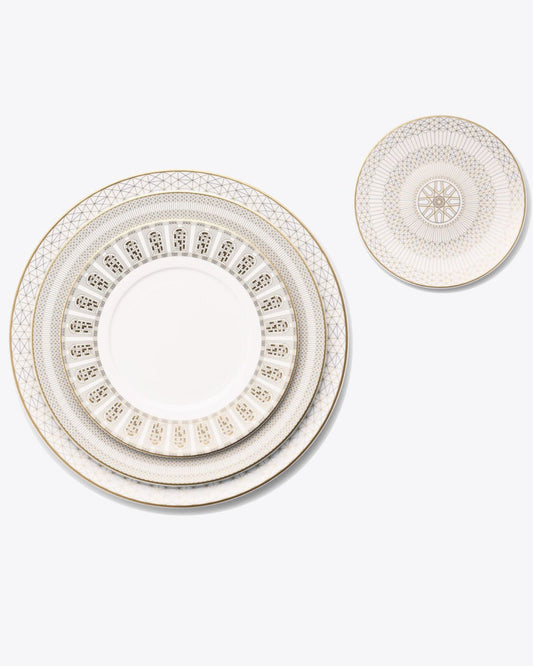 Arcadia Gold & Platinum Bread Plate