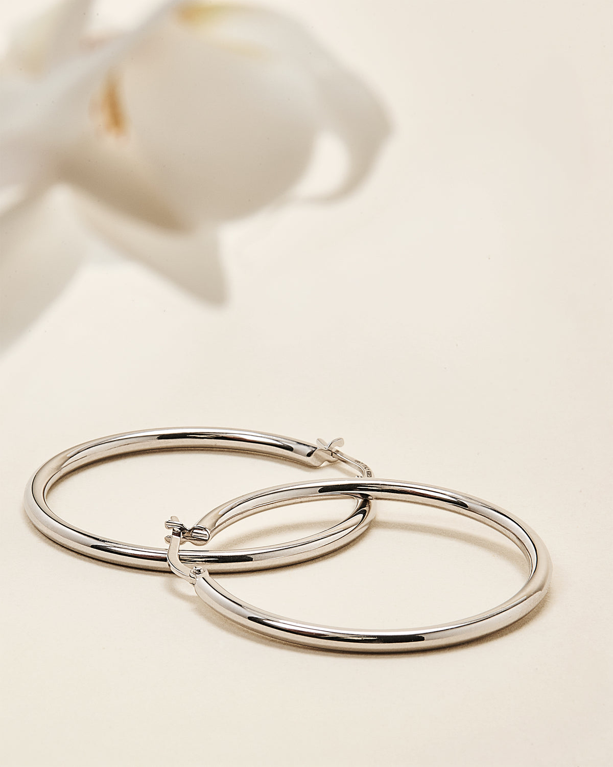 Designer White Gold the Perfect Hoop Large Earrings
