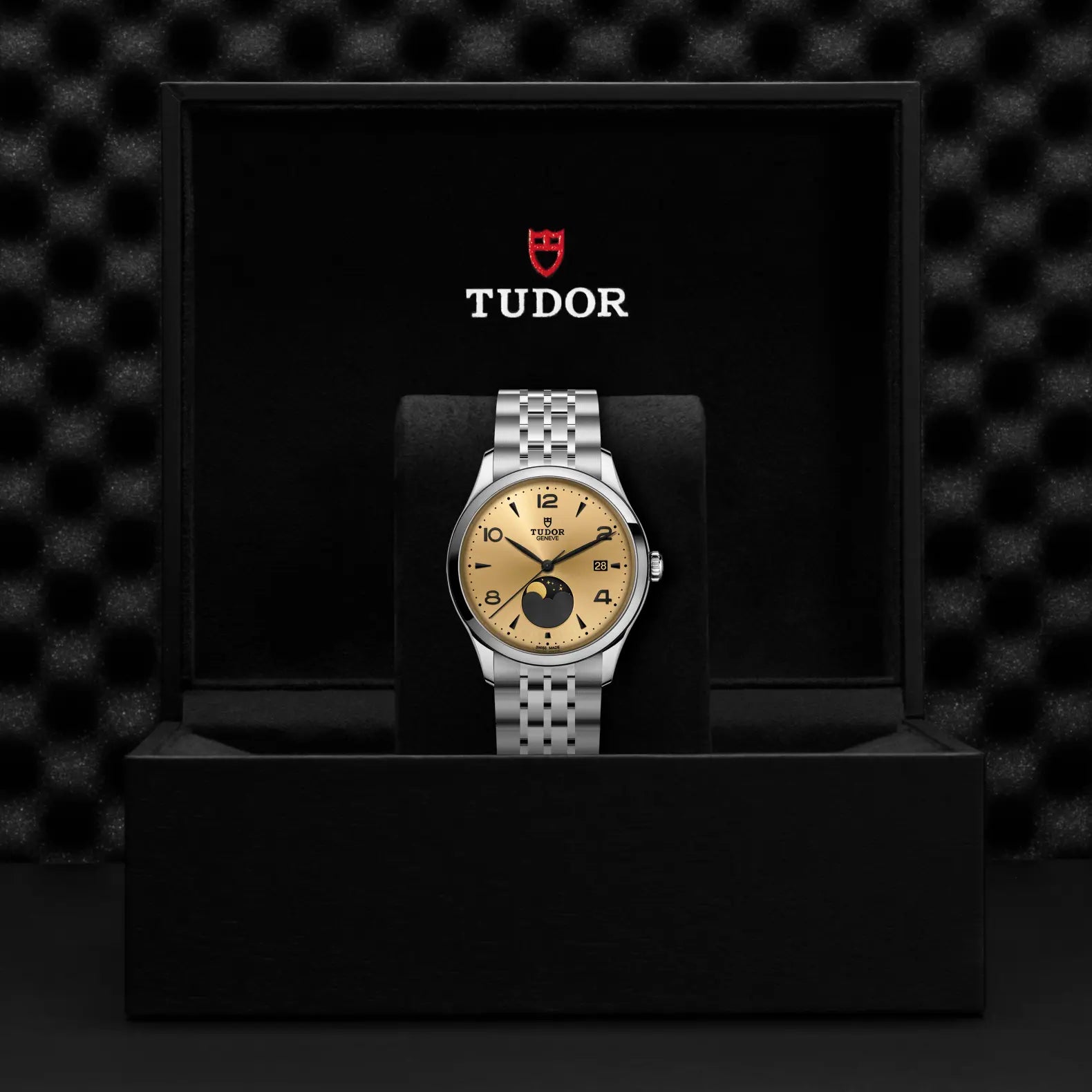 TUDOR 1926 Luna - Blakeman’s Fine Jewelry