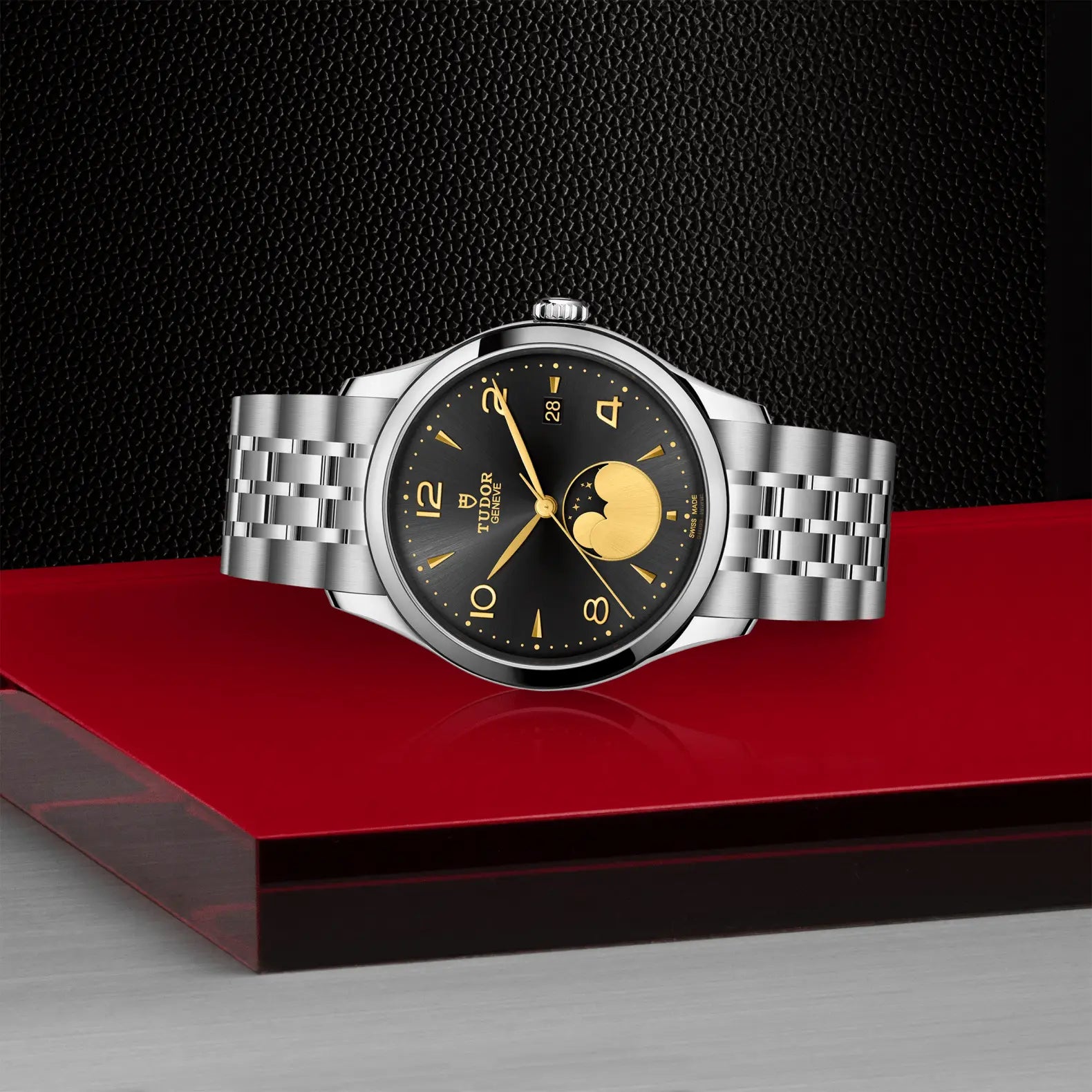 TUDOR 1926 Luna - Blakeman’s Fine Jewelry