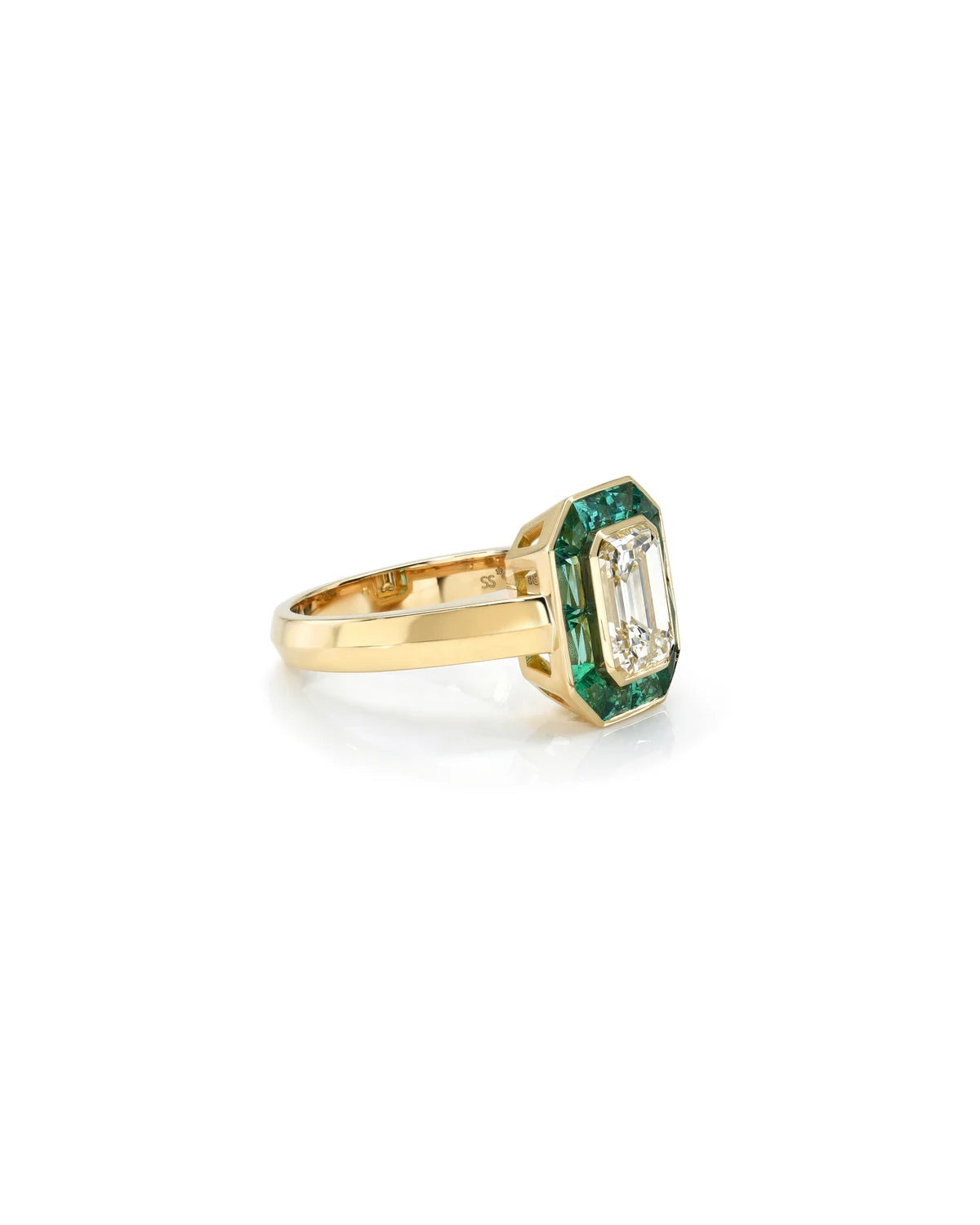 Maria, Diamond And Emerald Ring