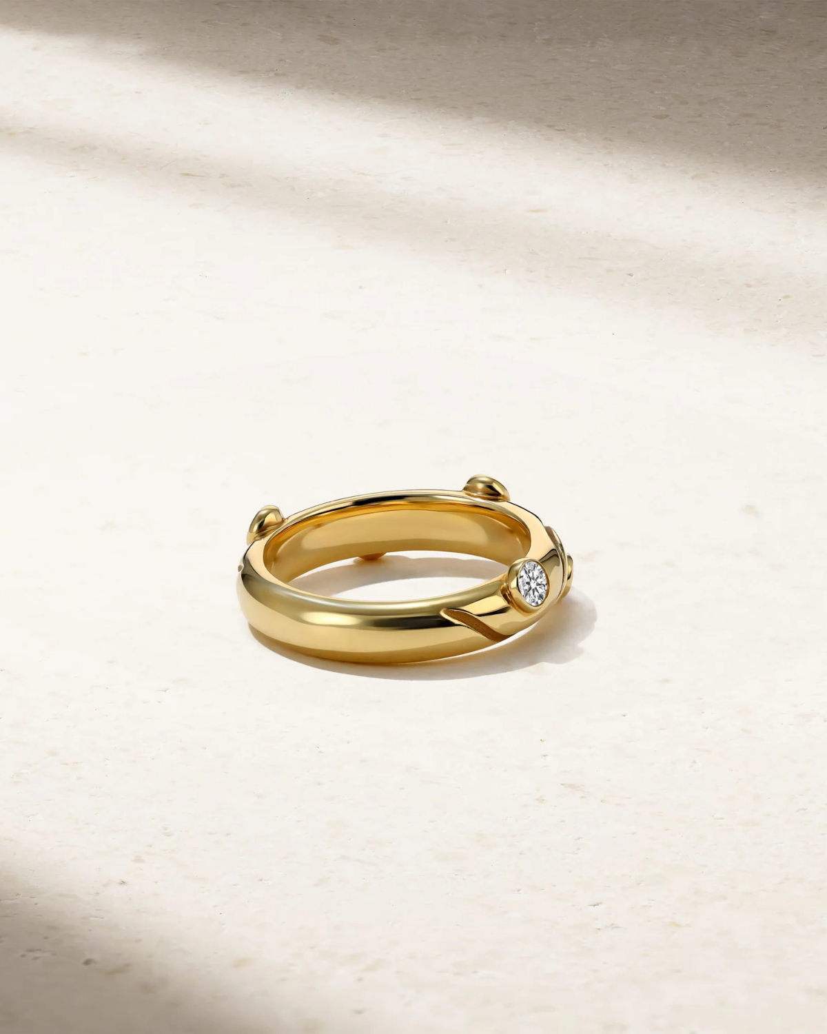 Riva Crest Diamond Ring