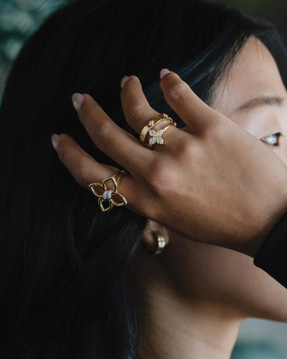 Love in Verona Flower Ring